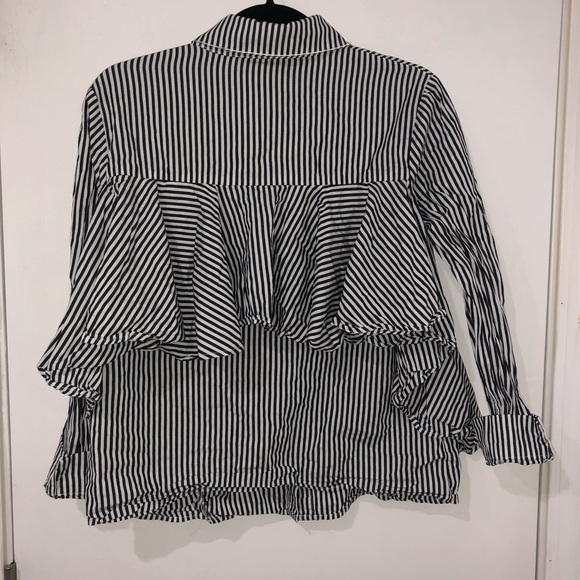 Striped Button Top Bird Embroidery & Ruffles M - Picture 7 of 8